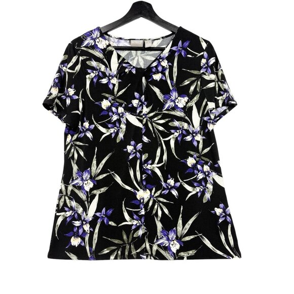 Chico's 1 Short Sleeve Floral Top Twist Key Hole Neck Size M / 8 Pockets - Picture 1 of 6